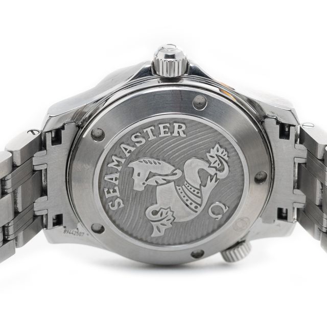 Omega Seamaster 300m 212.30.36.20.03.001 Image 4